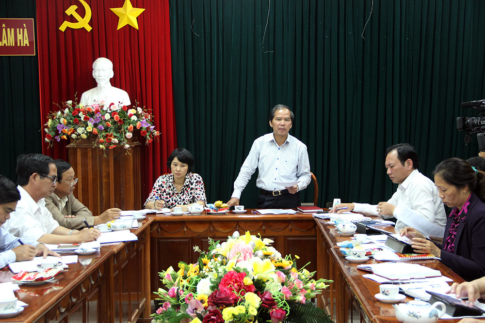 Bí thư Tỉnh ủy Nguyễn Xuân Tiến phát biểu chỉ đạo tại huyện Lâm Hà