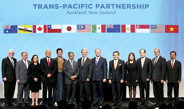 Đại diện các nước tham gia ký kết Hiệp định Đối tác xuyên Thái Bình Dương TPP ở Auckland, New Zealand, 4/2/2016