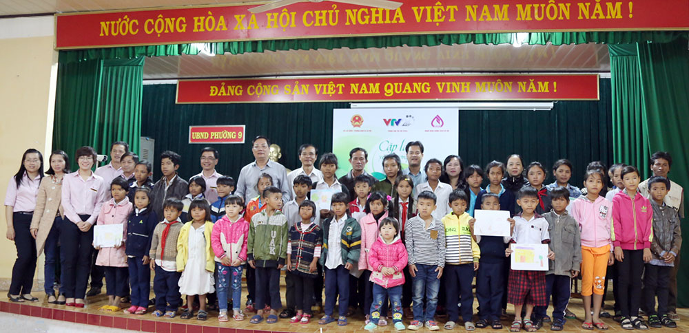 Chương trình "Cặp lá yêu thương" đến Lâm Đồng
