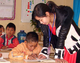 Trường Tiểu học Long Lanh là một trong 5 trường vừa được công nhận trường đạt chuẩn quốc gia mức độ 1. Ảnh: N.Thu