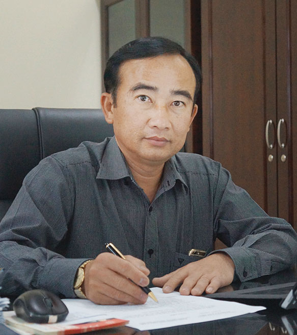 Ông Bùi Văn Hùng, Phó Bí thư Huyện ủy, Chủ tịch UBND huyện Cát Tiên