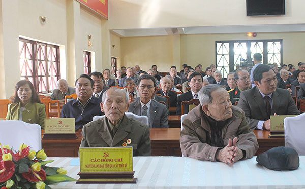 Các đại biểu tham dự buổi gặp mặt chúc mừng năm mới Đinh Dậu