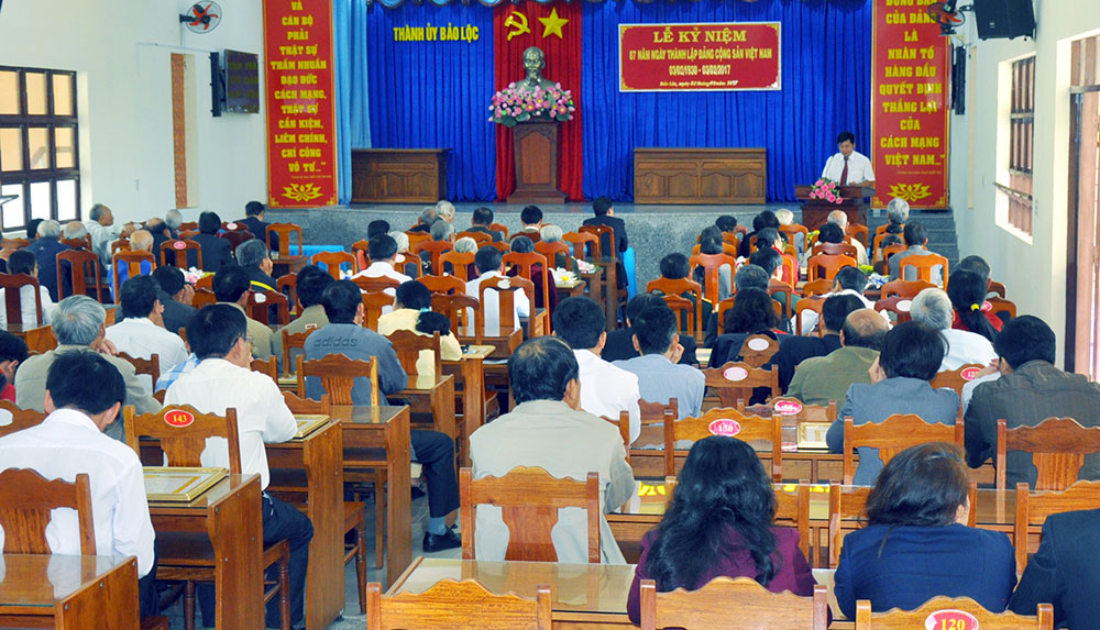 Bảo Lộc kỷ niệm 87 năm Ngày thành lập Đảng Cộng sản Việt Nam
