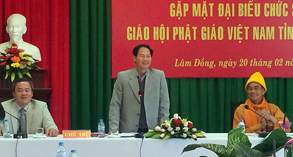 ông Nguyễn Trọng Ánh Đông - Ủy viên BTV Tỉnh ủy, Chủ tịch UBMTTQ tỉnh phát biểu tại hội nghị