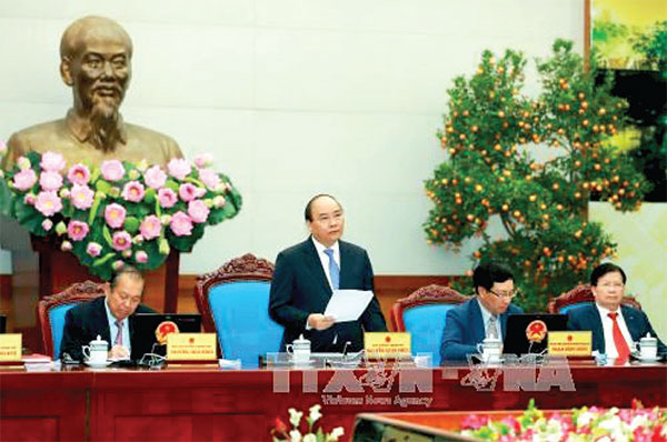 Thủ tướng Nguyễn Xuân Phúc phát biểu chỉ đạo tại phiên họp. Ảnh: TTXVN