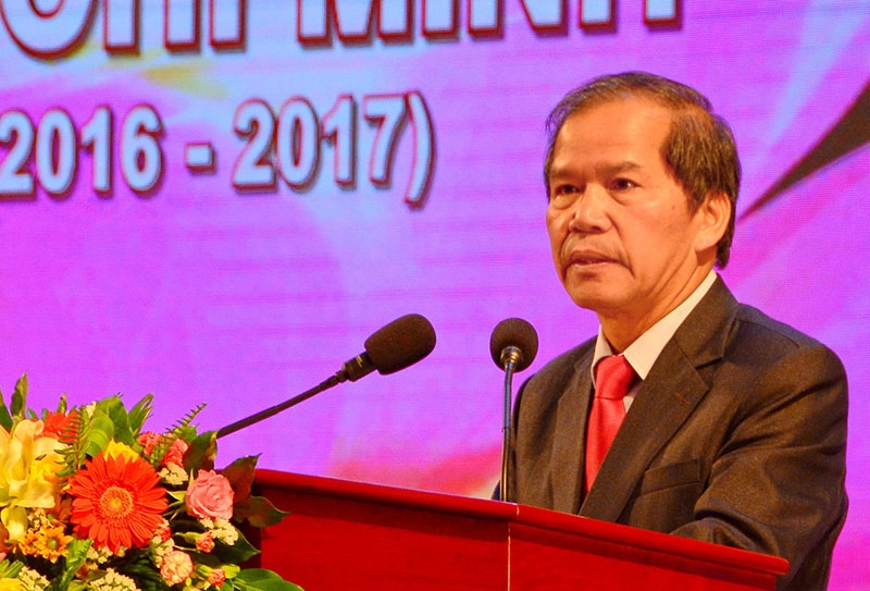 Đồng chí Nguyễn Xuân Tiến-UVTW Đảng, Bí thư tỉnh ủy phát biểu tại buổi giao lưu