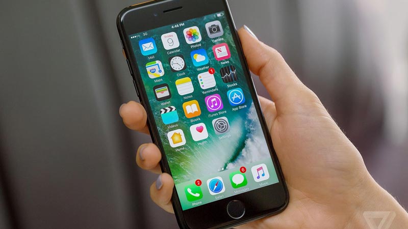 Apple bất ngờ tuyên bố tự chế chip đồ họa cho iPhone