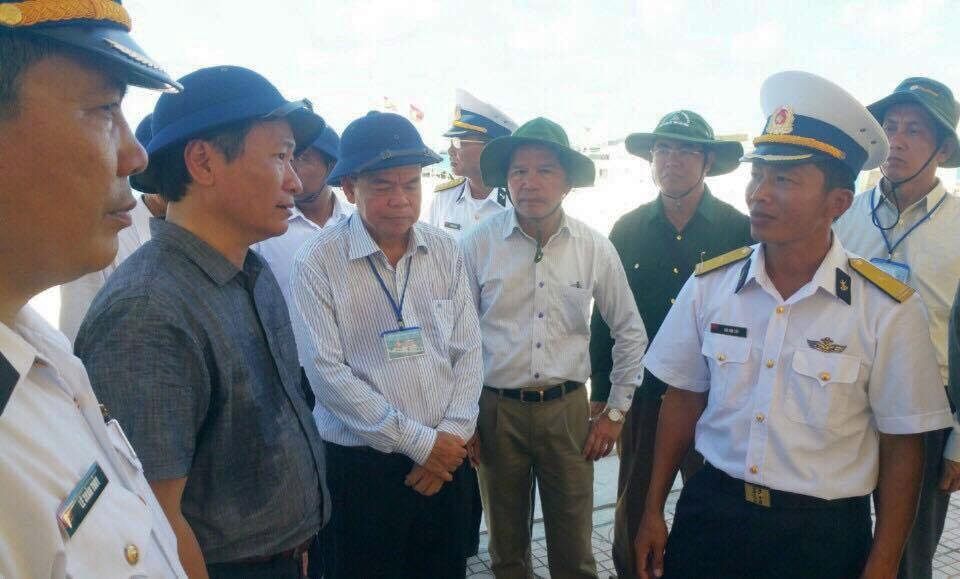 Đoàn công tác tỉnh Lâm Đồng thăm đảo Đá Tây A, Đá Tây C và đảo Trường Sa