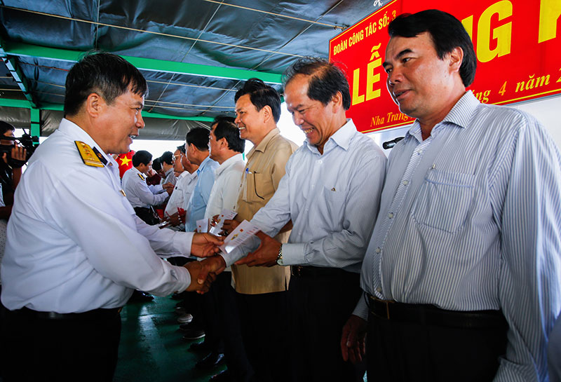 Đoàn công tác tỉnh Lâm Đồng kết thúc hành trình thăm Trường Sa