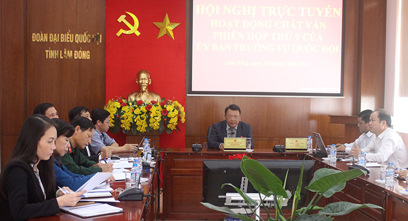 Các đại biểu tham dự tại đầu cầu Lâm Đồng