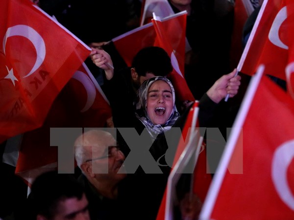 Ủy ban Bầu cử Thổ Nhĩ Kỳ bác yêu cầu hủy kết quả trưng cầu dân ý