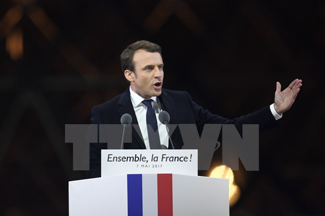 Tổng thống Pháp mới đắc cử Emmanuel Macron phát biểu sau khi kết quả sơ bộ cuộc bầu cử Tổng thống vòng hai được công bố. (Nguồn: AFP/TTXVN)
