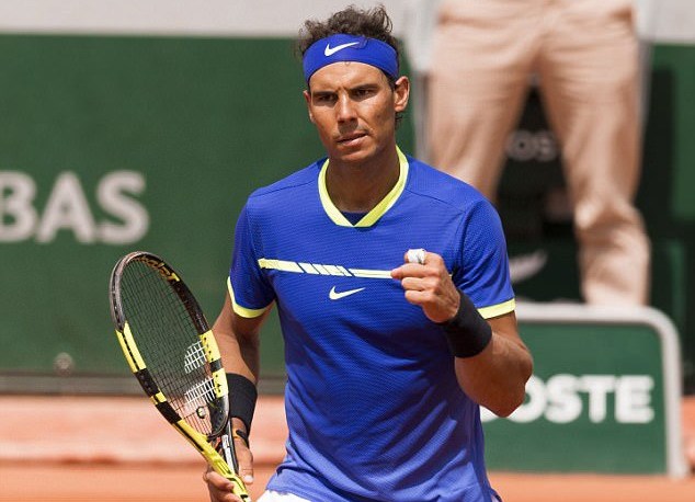 Roland Garros: Nadal &quot;nội chiến,&quot; đương kim vô địch bị loại