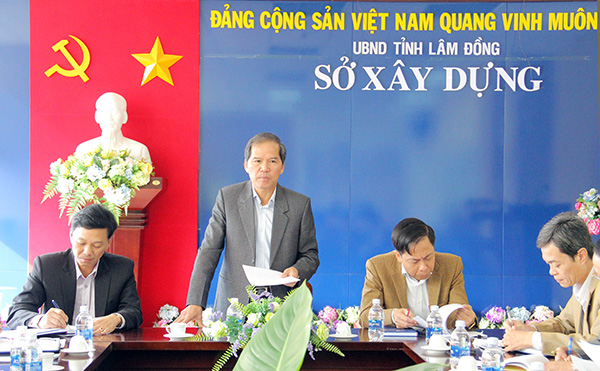 Đồng chí Nguyễn Xuân Tiến chỉ đạo Sở Xây dựng thực hiện nhiều nội dung quan trọng