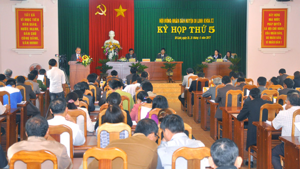 HĐND huyện Di Linh khóa 11 họp kỳ thứ 5