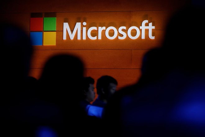 Microsoft cắt giảm nhân sự, tập trung vào điện toán đám mây