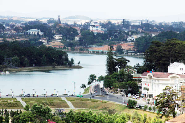 Đà Lạt là một trong 15 đô thị ở Việt Nam được chọn thí điểm xây dựng tăng trưởng xanh. Ảnh: M.Đạo