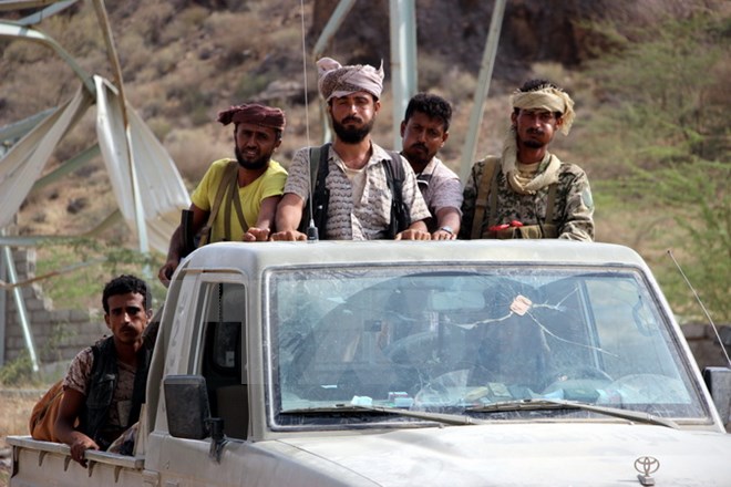 Các lực lượng Yemen làm nhiệm vụ trong chiến dịch chống phiến quân Houthi tại tỉnh Taiz, Yemen ngày 28/7. (Nguồn: EPA/TTXVN)