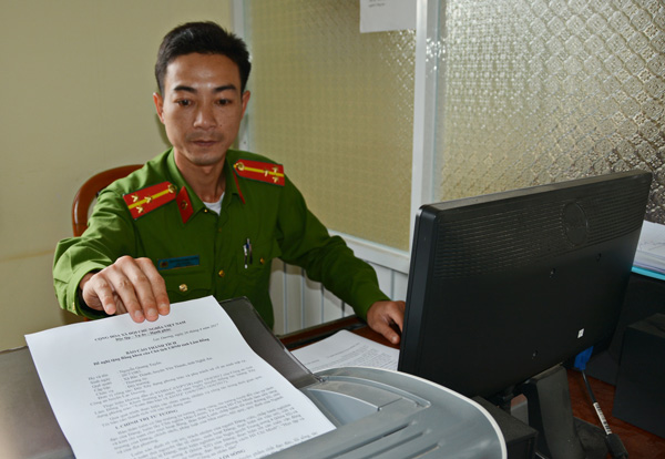 Thượng úy Nguyễn Quang Tuyến