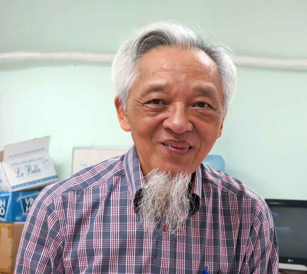 Giáo sư Nguyễn Huy Dung