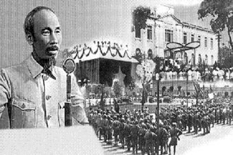 Bác Hồ đọc Tuyên ngôn Độc lập tại Quảng trường Ba Đình ngày 2/9/1945. (Nguồn Internet)