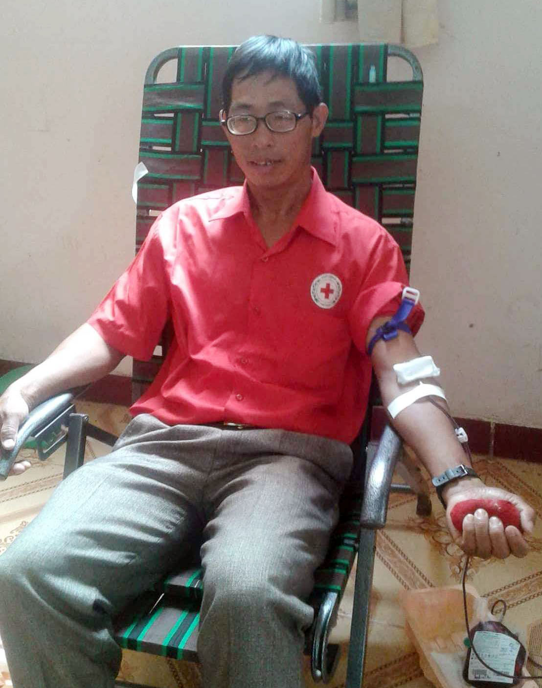 Ông Lê Văn Thanh, người có số lần hiến máu cao nhất huyện Di Linh (ảnh do nhân vật cung cấp)