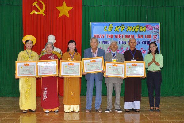 Di Linh: Kỷ niệm Ngày Thơ Việt Nam lần thứ 17