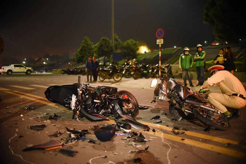 Đà Lạt: Hai xe máy đối đầu, một người tử vong