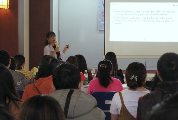 Bệnh viện Hoàn mỹ Đà Lạt tổ chức lớp học tiền sản miễn phí