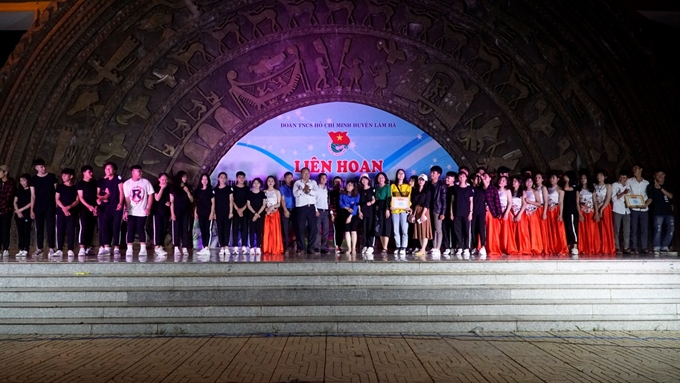 Liên hoan thanh niên các trường THPT và Trung tâm GDNN huyện Lâm Hà năm 2019