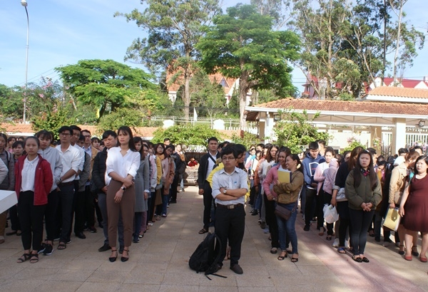 617 thí sinh đủ điều kiện tham dự kỳ thi sát hạch tuyển dụng viên chức ngành Y tế Lâm Đồng