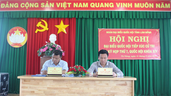 Đoàn Đại biểu Quốc hội tỉnh Lâm Đồng tiếp xúc cử tri huyện Đức Trọng và Đơn Dương