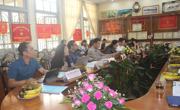 Đoàn giám sát Quốc hội làm việc tại trường Cao Đẳng Kinh tế - Kỹ thuật Lâm Đồng