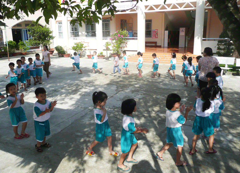 "Xanh - sạch - đẹp và an toàn" ở các trường học Ðạ Huoai