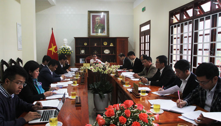 Phó Chủ tịch Phan Văn Đa chủ trì buổi họp với các thành viên Ban tuyên tuyền, quảng bá Festival hoa Đà Lạt lần thư VIII - năm 2019