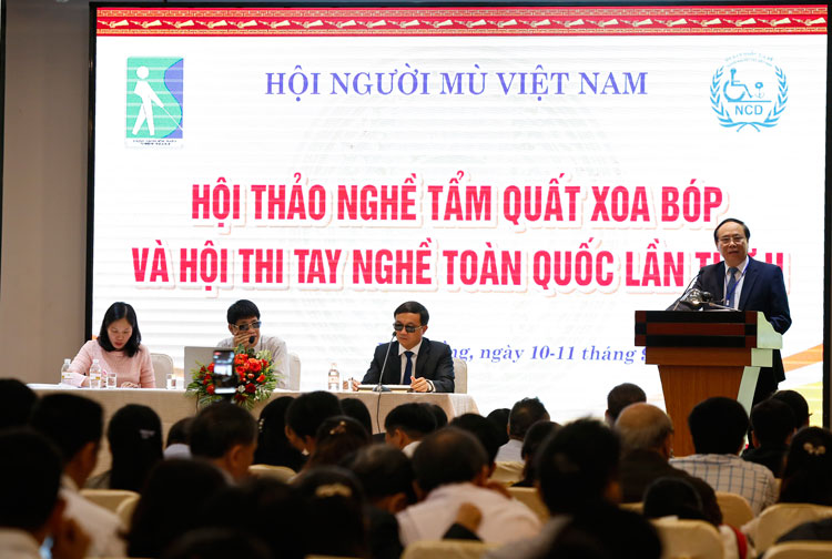 Hội thi tay nghề tẩm quất xoa bóp cho người khiếm thị Việt Nam