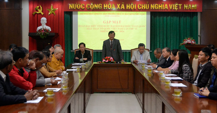 Gặp mặt đại biểu tham dự Đại hội Đại biểu toàn quốc MTTQ Việt Nam