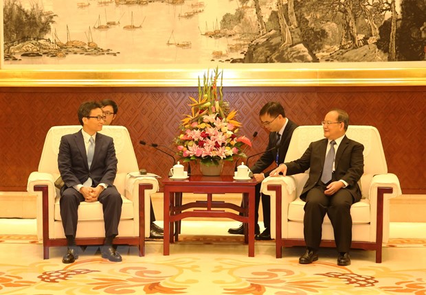 Phó Thủ tướng Chính phủ Vũ Đức Đam tiếp Bí thư Khu ủy Quảng Tây Lộc Tâm Xã