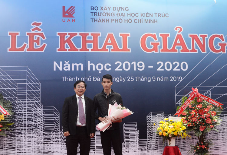 Trường Đại học Kiến trúc thành phố Hồ Chí Minh cơ sở Đà Lạt khai giảng năm học 2019 - 2020