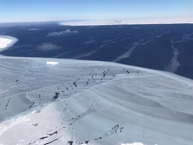 Nguyên nhân bất ngờ của việc khối băng khổng lồ tách khỏi Nam Cực