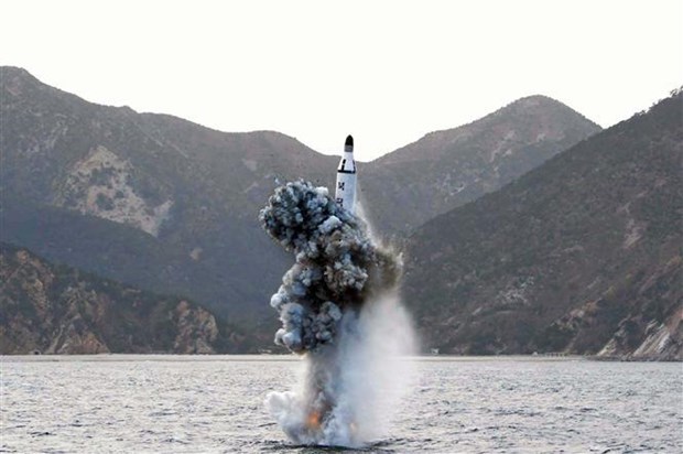 Triều Tiên xác nhận phóng thử tên lửa đạn đạo từ tàu ngầm mới