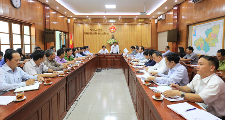 Quang cảnh buổi làm việc của lãnh đạo tỉnh với huyện Lâm Hà