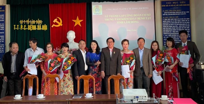 Thành lập CĐCS Trung tâm Kiểm soát bệnh tật tỉnh Lâm Đồng