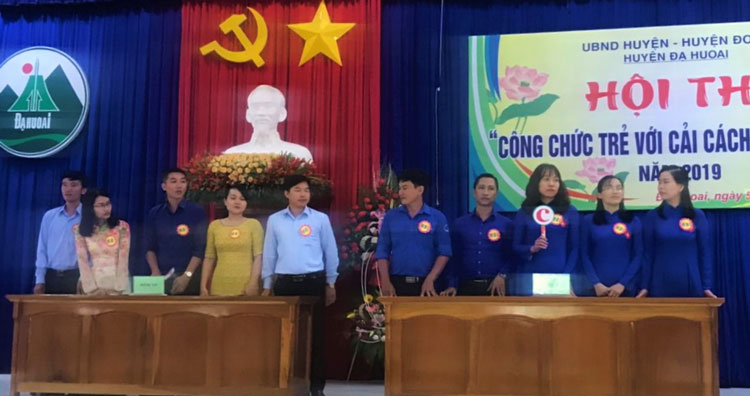 Đạ Huoai: Tổ chức Hội thi "Công chức trẻ với cải cách hành chính"