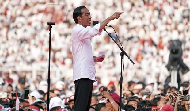 Indonesia cấm các quan chức phát biểu bằng tiếng nước ngoài