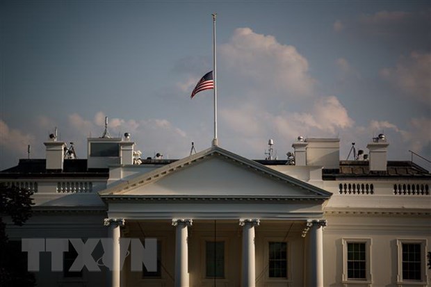 Quan chức Nhà Trắng ra điều trần phục vụ điều tra luận tội Tổng thống