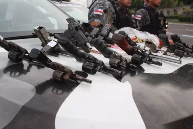 Brazil: Cảnh sát và đối tượng buôn ma túy đấu súng khiến 17 người chết