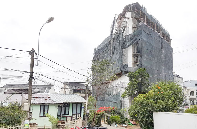 Công trình vượt tầng bị buộc phải khắc phục hậu quả tại Phường 3, TP Đà Lạt