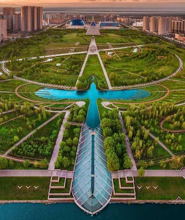 Một công viên tuyệt đẹp tại thủ đô Astana của đất nước Kazakhstan.