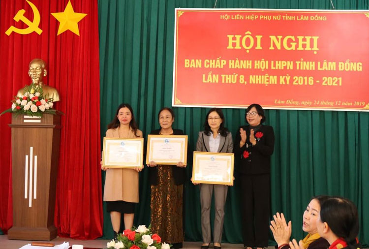 Trung ương Hội tặng danh hiệu Phụ nữ tiêu biểu cho 3 cá nhân ở Lâm Đồng